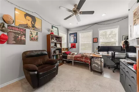 501 Clay St, Bryan, TX 77801 photo 9