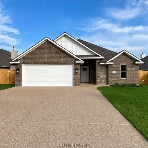 1018 Dove Chase Ln, College Station, TX 77845