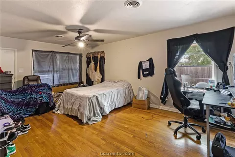 411 Day Ave, Bryan, TX 77801 photo 26