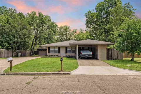 411 Day Ave, Bryan, TX 77801 photo 5