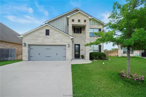 4001 Muncaster Ln, College Station, TX 77845