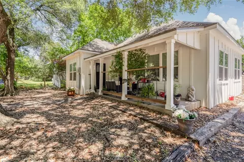 Exterior - 1300 Antone St, Bryan, TX 77803 photo 1 of 4
