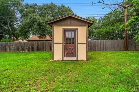 Other - 3500 Oak Hill Dr, Bryan, TX 77802 photo 6 of 7