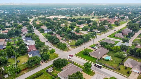 View/Area - 3500 Oak Hill Dr, Bryan, TX 77802 photo 6 of 6