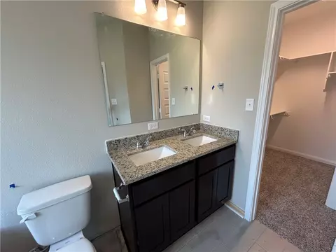 Bath - 2218 Suzy Ct, Bryan, TX 77807 photo 2 of 3