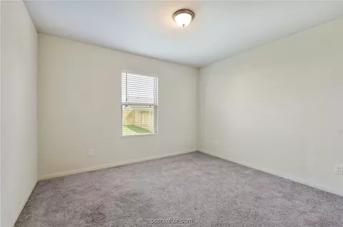 5580 Fox Bluff Dr, Bryan, TX 77807 photo 10