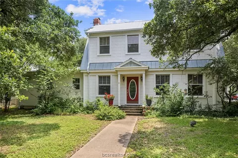 600 Guernsey St, College Station, TX 77840