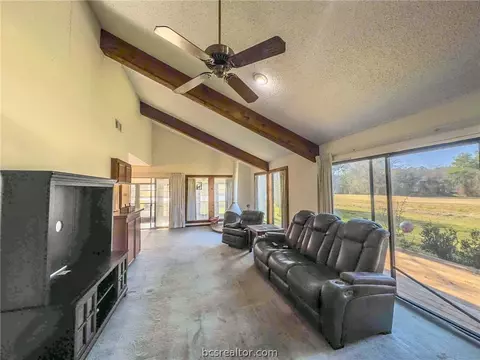 75 Coral Gables, Trinity, TX 75862 photo 2