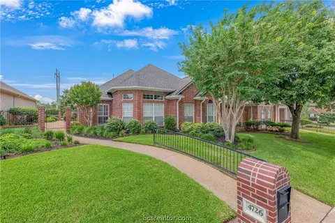 4726 Stonebriar Cir, College Station, TX 77845