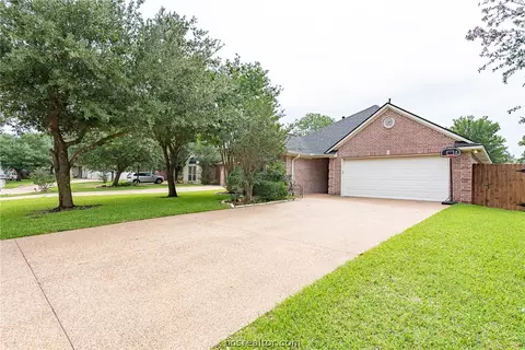 4414 Pickering Pl, College Station, TX 77845