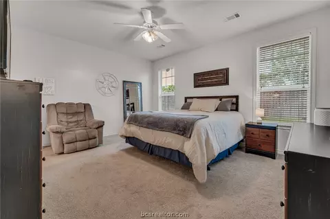 2625 Trophy Dr, Bryan, TX 77802 photo 12