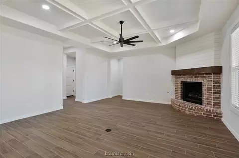 3031 Teller Dr, Bryan, TX 77808 photo 8