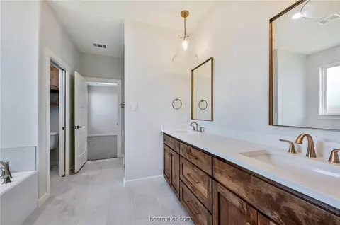 3031 Teller Dr, Bryan, TX 77808 photo 12