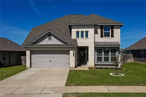 2015 Markley Dr, Bryan, TX 77807
