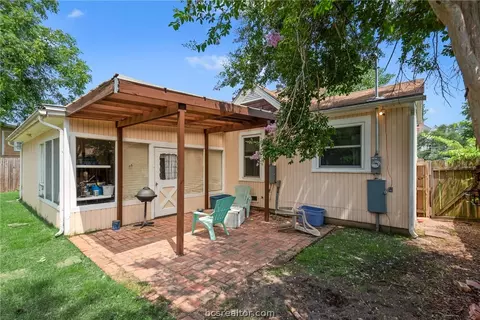 505 E Texas St, Calvert, TX 77837 photo 24
