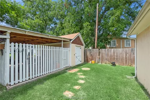 505 E Texas St, Calvert, TX 77837 photo 28