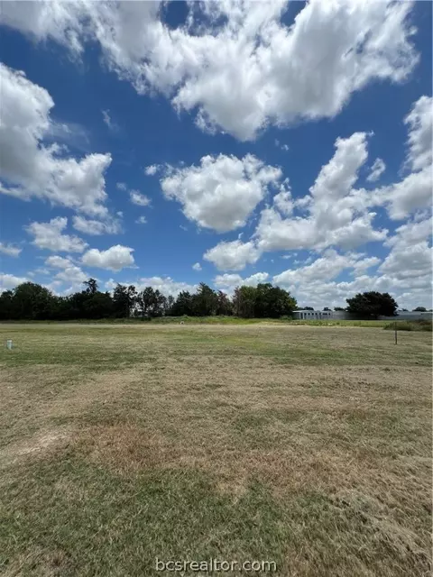 1608 Bennett St, Bryan, TX 77802 photo 1