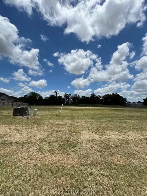 1628 Bennett St, Bryan, TX 77802 photo 1