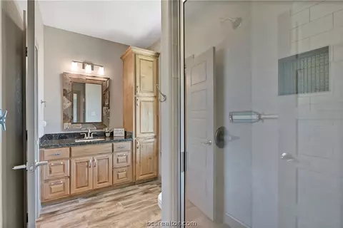 10322 Grassbur Rd, Bryan, TX 77808 photo 31