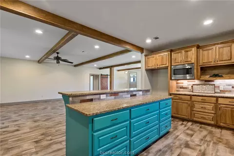 10322 Grassbur Rd, Bryan, TX 77808 photo 15