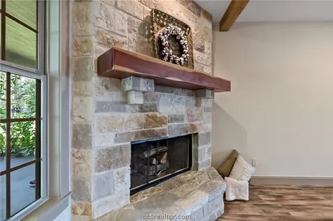 10322 Grassbur Rd, Bryan, TX 77808 photo 10