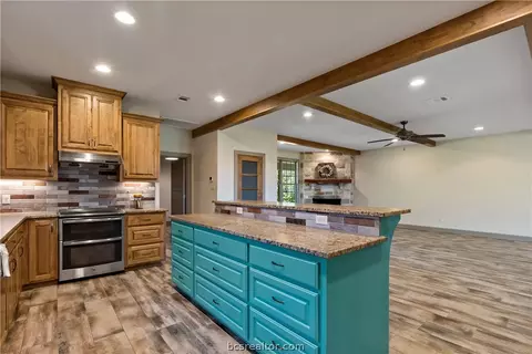 10322 Grassbur Rd, Bryan, TX 77808 photo 14