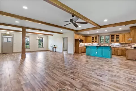 10322 Grassbur Rd, Bryan, TX 77808 photo 12
