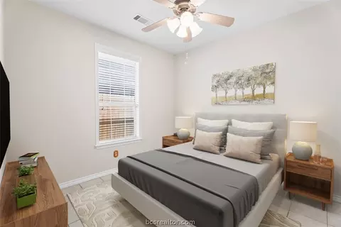 Bedroom - 2607 Trophy Dr, Bryan, TX 77802 photo 5 of 9
