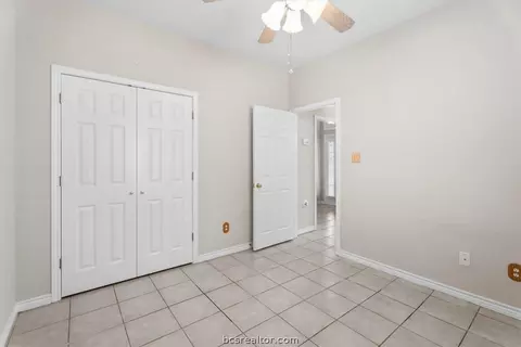 Bedroom - 2607 Trophy Dr, Bryan, TX 77802 photo 4 of 9