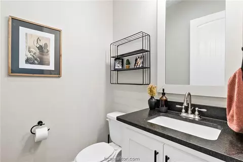 3225 Ashville Path, Bryan, TX 77808 photo 34
