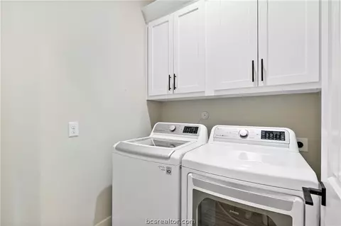 3225 Ashville Path, Bryan, TX 77808 photo 32