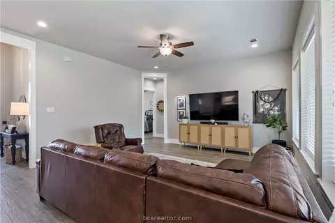 3225 Ashville Path, Bryan, TX 77808 photo 10