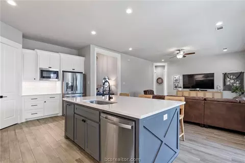 3225 Ashville Path, Bryan, TX 77808 photo 19