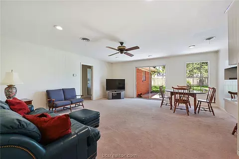 Living - 2600 Melba Cir, Bryan, TX 77802 photo 3 of 5