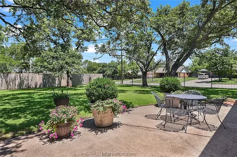 Exterior - 2600 Melba Cir, Bryan, TX 77802 photo 5 of 5