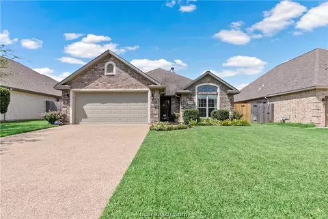 3902 Latinne Ln, College Station, TX 77845