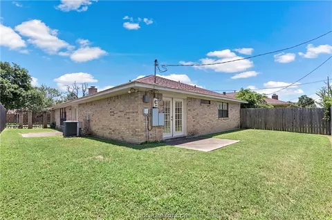 2921 Braeburn St, Bryan, TX 77802 photo 25