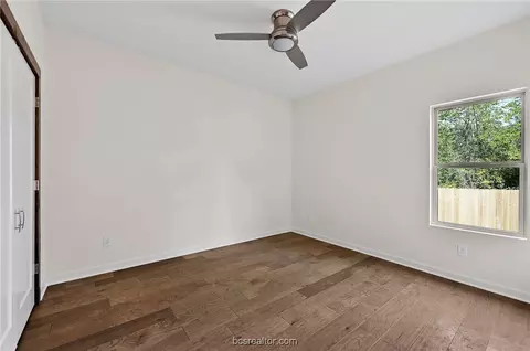 3906 Nagle St, Bryan, TX 77803 photo 17