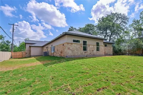 3906 Nagle St, Bryan, TX 77803 photo 30