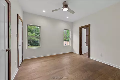3906 Nagle St, Bryan, TX 77803 photo 22