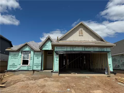 6219 Daytona Dr, College Station, TX 77845