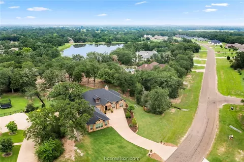 10771 Lonesome Dove Trl, Bryan, TX 77808