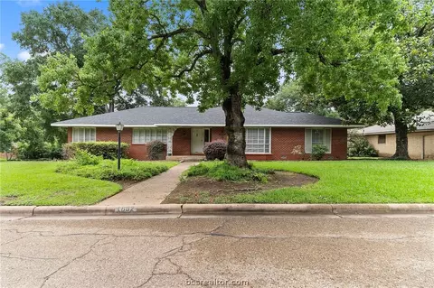 1602 Harrison Rd, Brenham, TX 77833