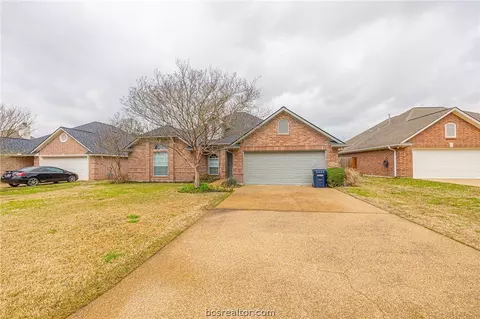 2373 Kendal Grn, College Station, TX 77845