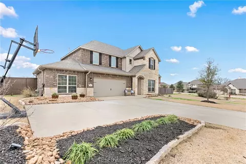 3693 Haskell Holw NE, College Station, TX 77845