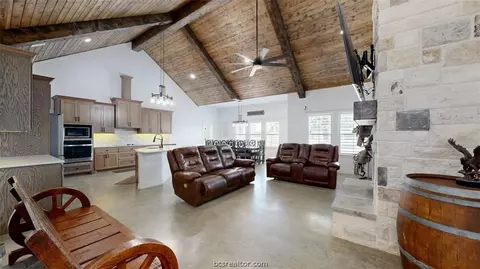 5177 Wilcox Ln, Bryan, TX 77808 photo 6