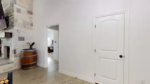 5177 Wilcox Ln, Bryan, TX 77808 photo 12