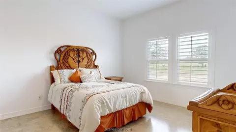 5177 Wilcox Ln, Bryan, TX 77808 photo 30