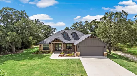 7544 Garrison Creek Dr, Bryan, TX 77808