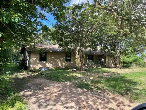 330 Cr 358, Gause, TX 77857